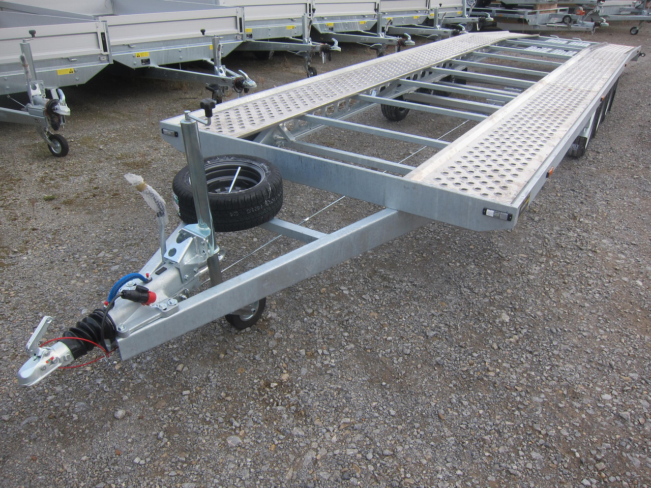 Cartrailer 3500 easyload knicklader 805x205cm Tridem 13" 3500kg für 2 PKW - Biltransportsläp: bild 3 Cartrailer 3500 easyload knicklader 805x205cm Tridem 13" 3500kg für 2 PKW - Biltransportsläp: bild 3