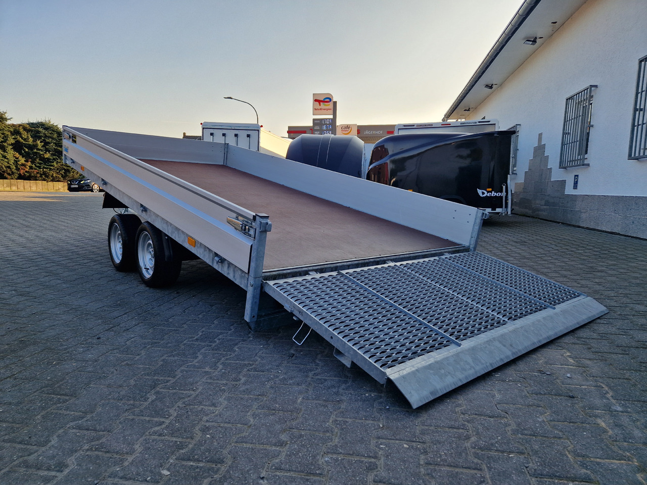 Hapert Indigo HT-2 405x201x30cm ankippbar Heckklappe Seilwinde 3500kg - Maskinsläp: bild 5 Hapert Indigo HT-2 405x201x30cm ankippbar Heckklappe Seilwinde 3500kg - Maskinsläp: bild 5