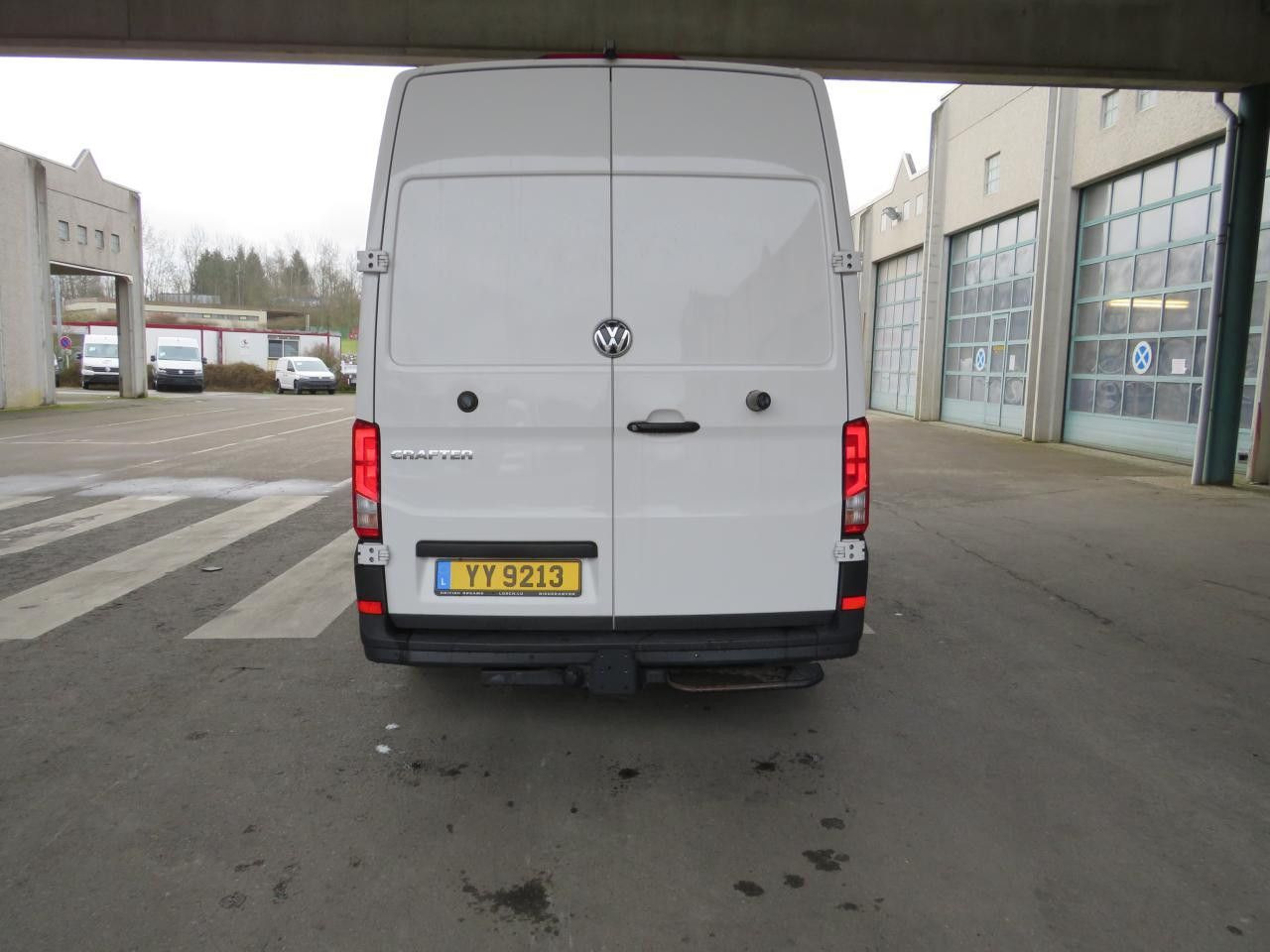 Volkswagen Crafter 35 L3H3 Kasten Euro6 Klima ZV - Skåpbil: bild 5 Volkswagen Crafter 35 L3H3 Kasten Euro6 Klima ZV - Skåpbil: bild 5