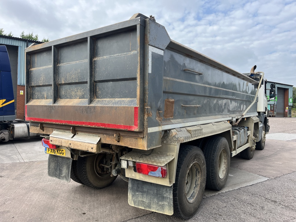 Scania P410 8x4 Tipper - Tippbil lastbil: bild 4 Scania P410 8x4 Tipper - Tippbil lastbil: bild 4