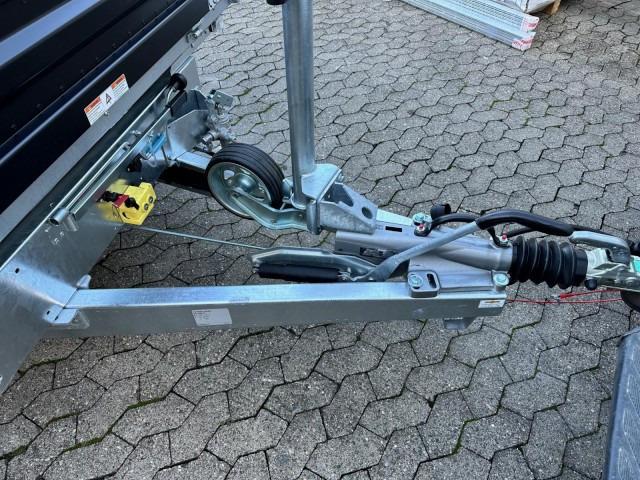 Humbaur 3-Seitenkipper HTK 3500.31 Alu Parabel , 3140 x 1750 x 350 mm, 3,5 to. - Tippsläp: bild 3 Humbaur 3-Seitenkipper HTK 3500.31 Alu Parabel , 3140 x 1750 x 350 mm, 3,5 to. - Tippsläp: bild 3