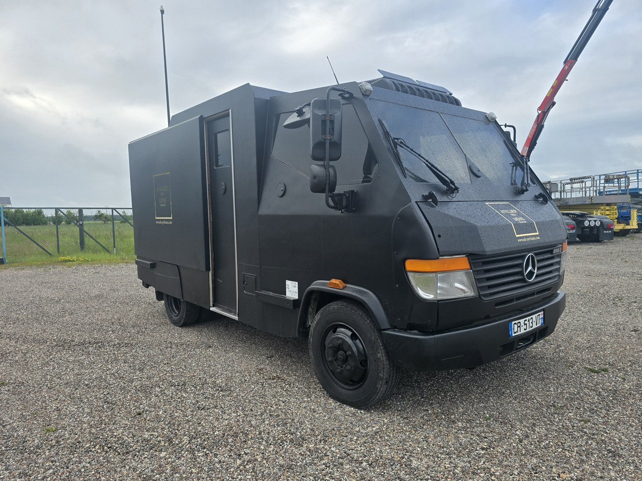 Mercedes Vario 816 - Pansarbil: bild 2 Mercedes Vario 816 - Pansarbil: bild 2