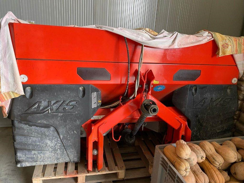 Kuhn Axis 40.1 W - Mineralgödselspridare: bild 1 Kuhn Axis 40.1 W - Mineralgödselspridare: bild 1