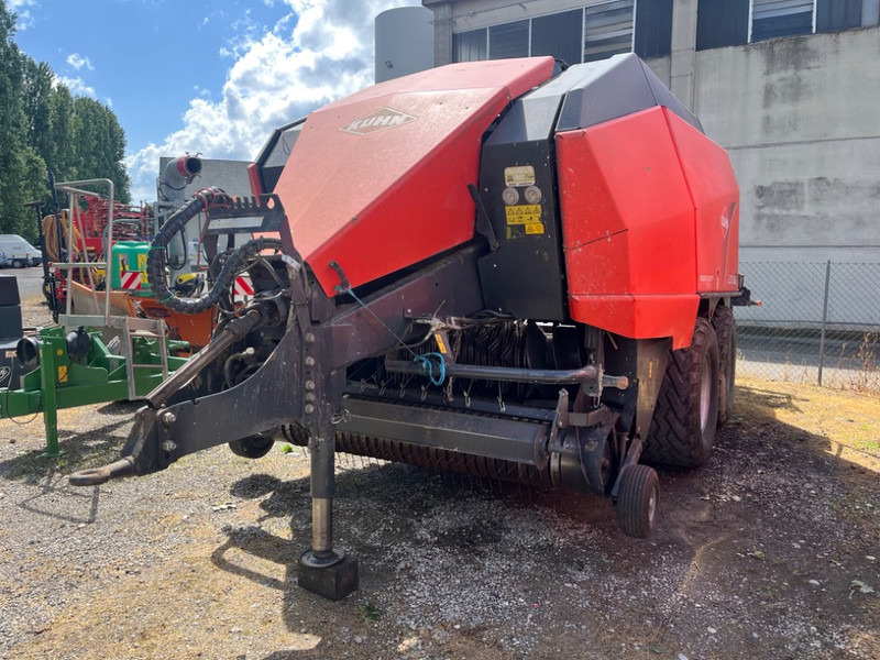 Kuhn LSB 1290 - Fyrkantspress: bild 1 Kuhn LSB 1290 - Fyrkantspress: bild 1