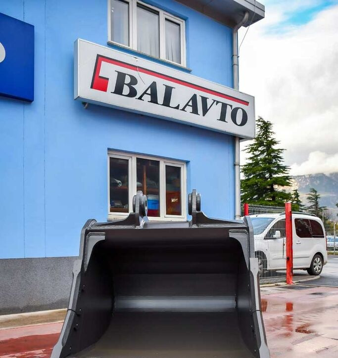 Balavto Heavy duty 1500 mm - Lastarskopa: bild 1 Balavto Heavy duty 1500 mm - Lastarskopa: bild 1
