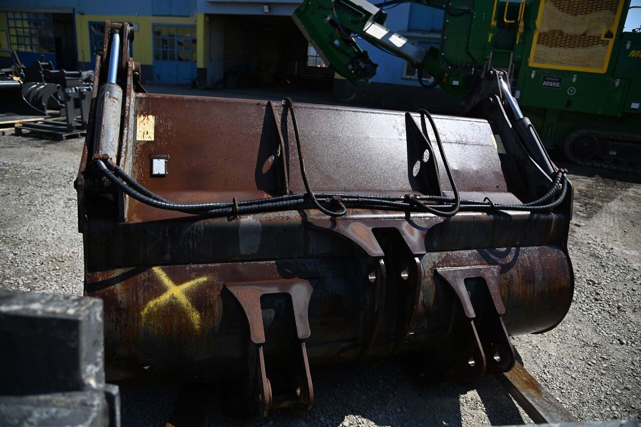 Trevi Benne loader bucket 2500 mm - Lastarskopa: bild 5 Trevi Benne loader bucket 2500 mm - Lastarskopa: bild 5