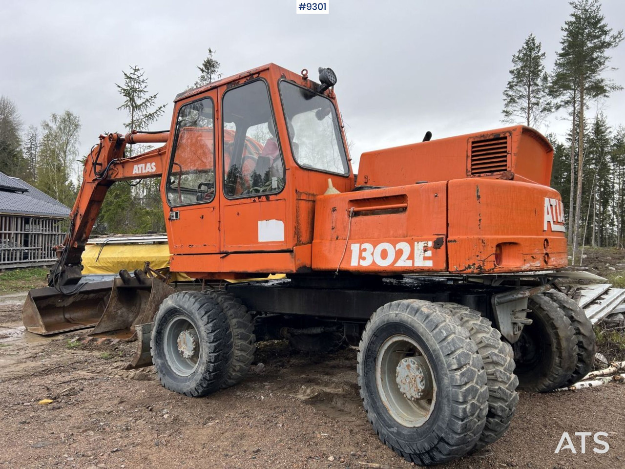 Atlas 1302 E Wheeled excavator with attachments (VIDEO) - Grävmaskin på däck: bild 3 Atlas 1302 E Wheeled excavator with attachments (VIDEO) - Grävmaskin på däck: bild 3