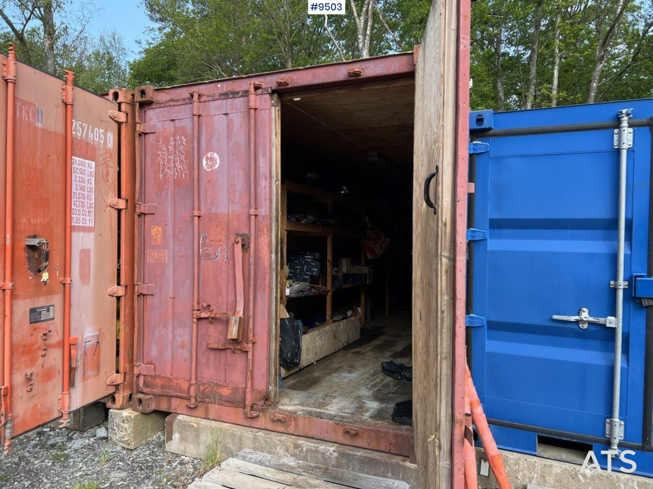 Container with mixed drilling equipment - Container hus: bild 1 Container with mixed drilling equipment - Container hus: bild 1