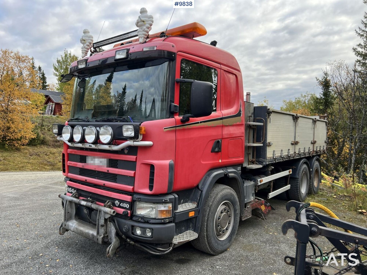 Dump Truck Scania R164 with plow equipment and underbite - Tippbil lastbil: bild 1 Dump Truck Scania R164 with plow equipment and underbite - Tippbil lastbil: bild 1