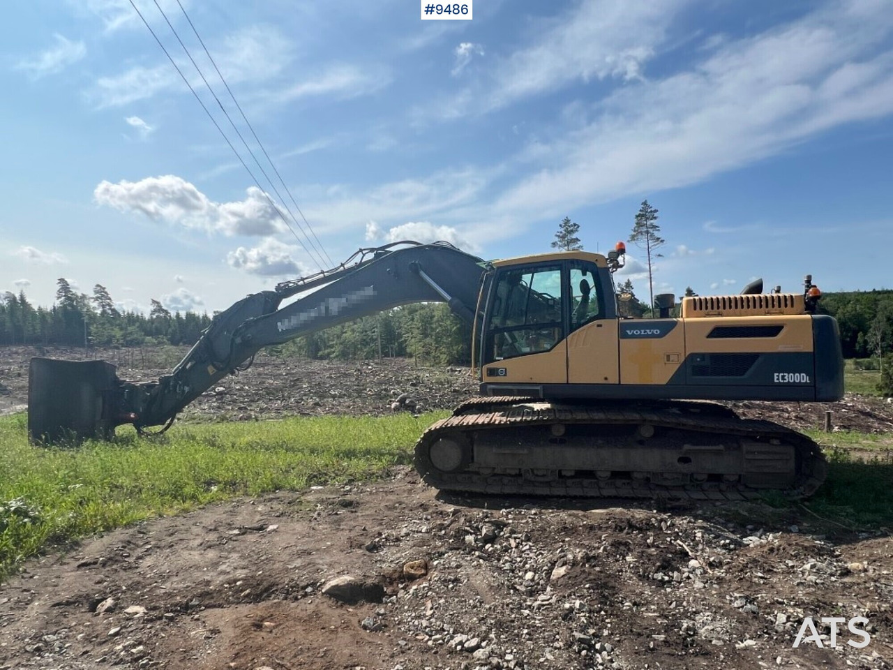 Excavator Volvo EC300DL- With excavator system and scale (See Video) - Bandgrävare: bild 1 Excavator Volvo EC300DL- With excavator system and scale (See Video) - Bandgrävare: bild 1