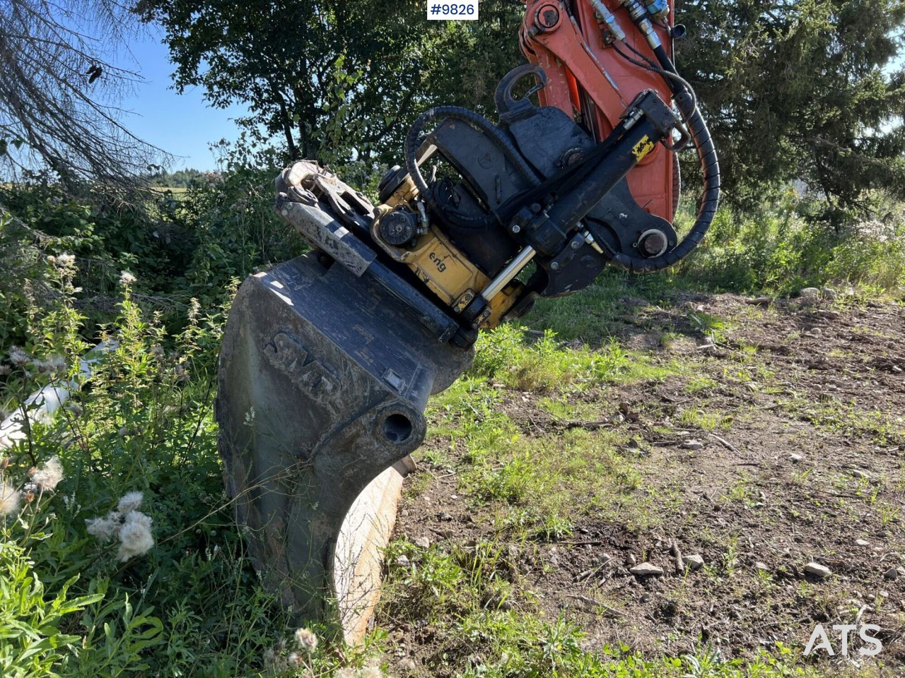 Hitachi ZX140 W-5B with rotor and planer bucket - Grävmaskin på däck: bild 5 Hitachi ZX140 W-5B with rotor and planer bucket - Grävmaskin på däck: bild 5