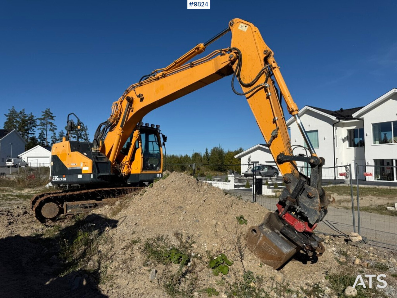 Hyundai Robex 235LCR-9A excavator - Bandgrävare: bild 1 Hyundai Robex 235LCR-9A excavator - Bandgrävare: bild 1