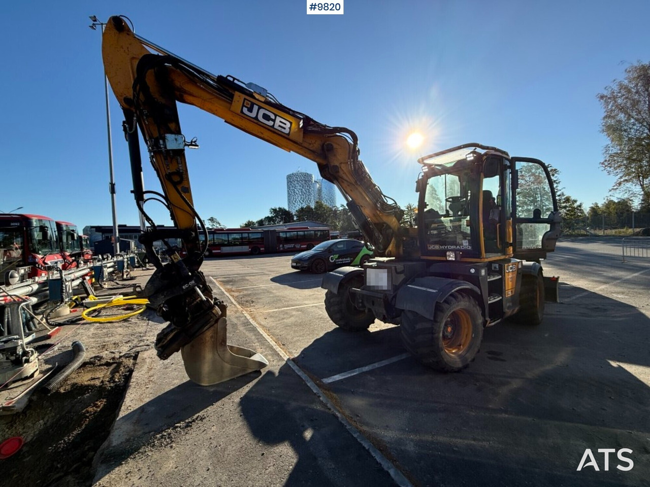 JCB Hydradig 110w wheel excavator with tiltrotator and attachments - Grävmaskin på däck: bild 2 JCB Hydradig 110w wheel excavator with tiltrotator and attachments - Grävmaskin på däck: bild 2