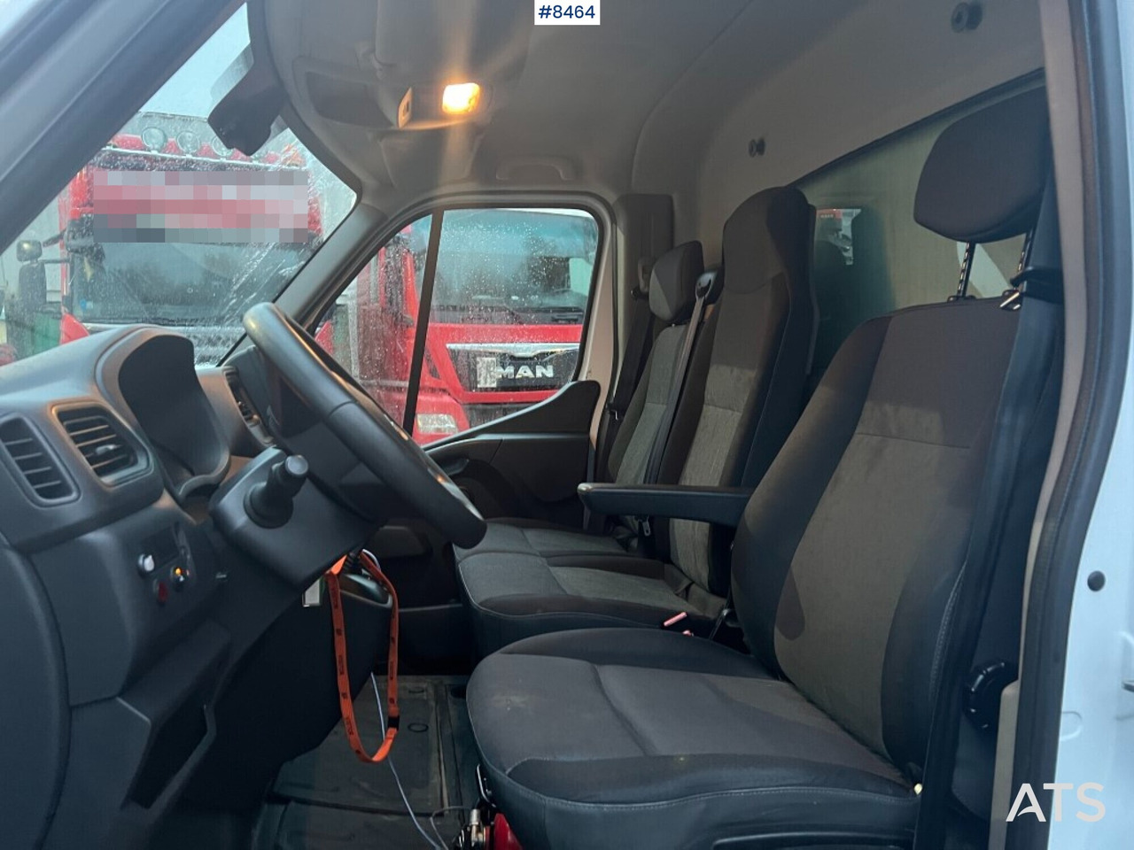 Renault master with tail lift - Volymskåp: bild 5 Renault master with tail lift - Volymskåp: bild 5