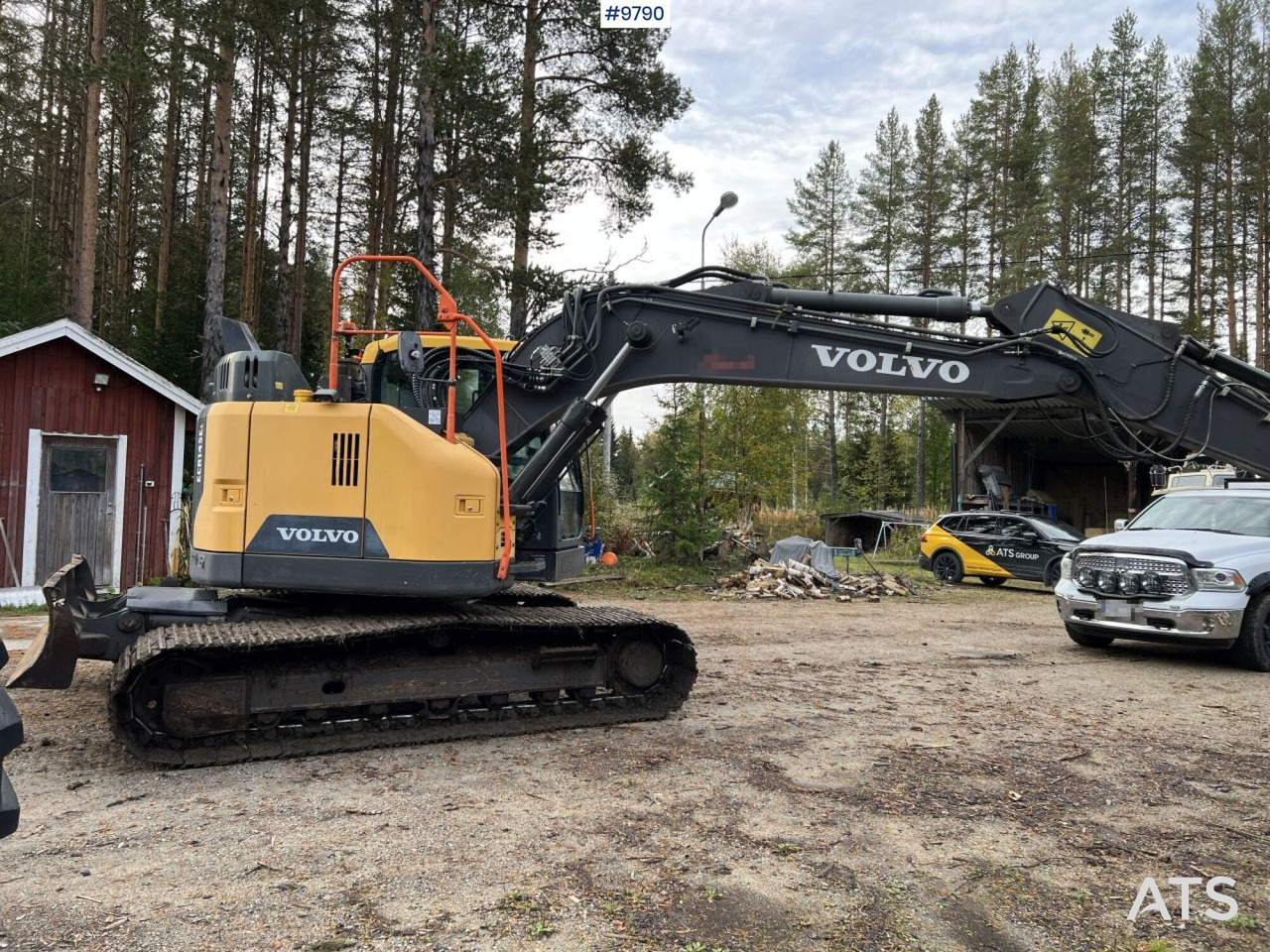 VOLVO ECR145 EL Excavator with attachments - Bandgrävare: bild 4 VOLVO ECR145 EL Excavator with attachments - Bandgrävare: bild 4