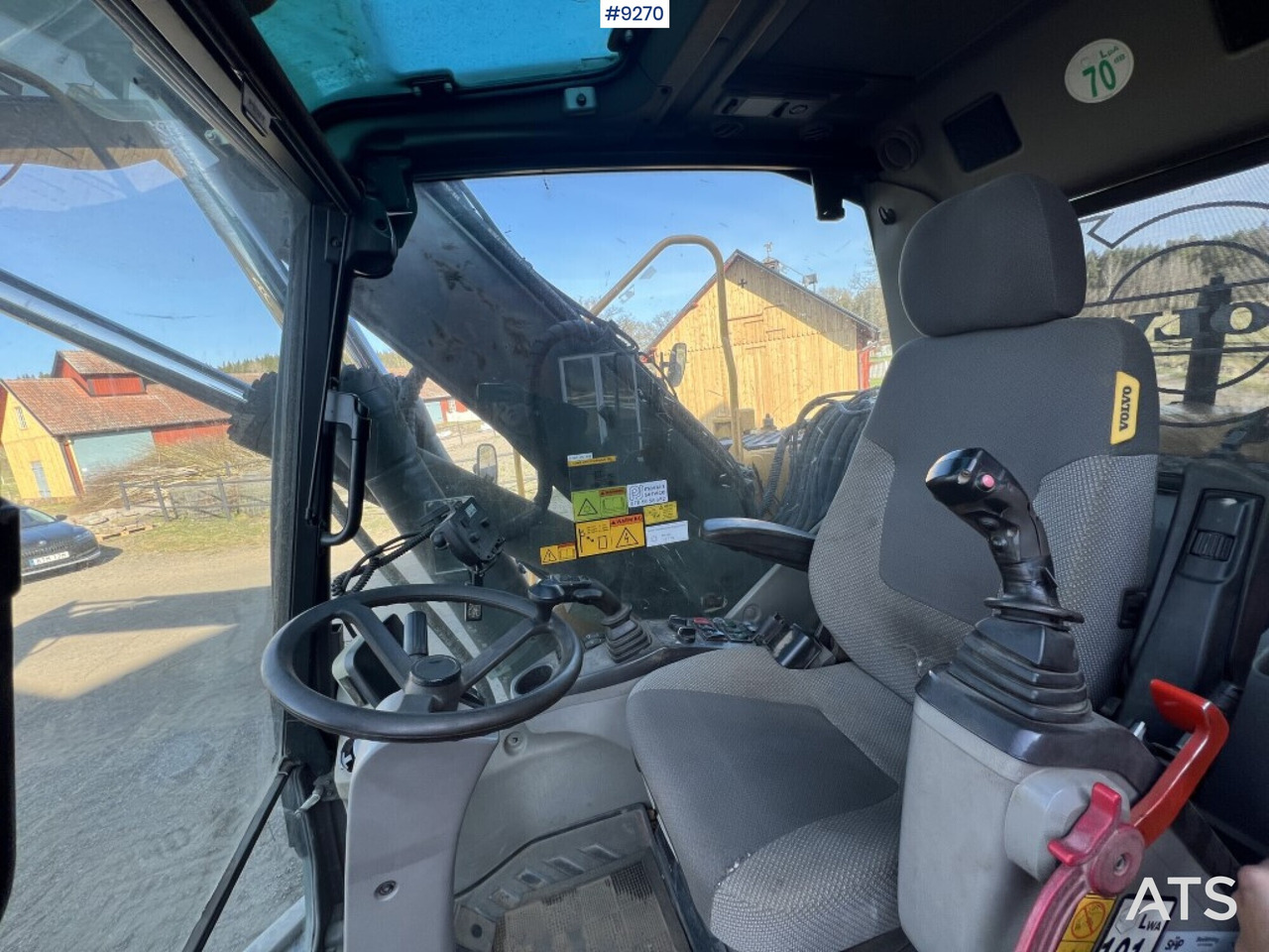 Grävmaskin på däck Volvo EW 160 C wheeled excavator (VIDEO): bild 6