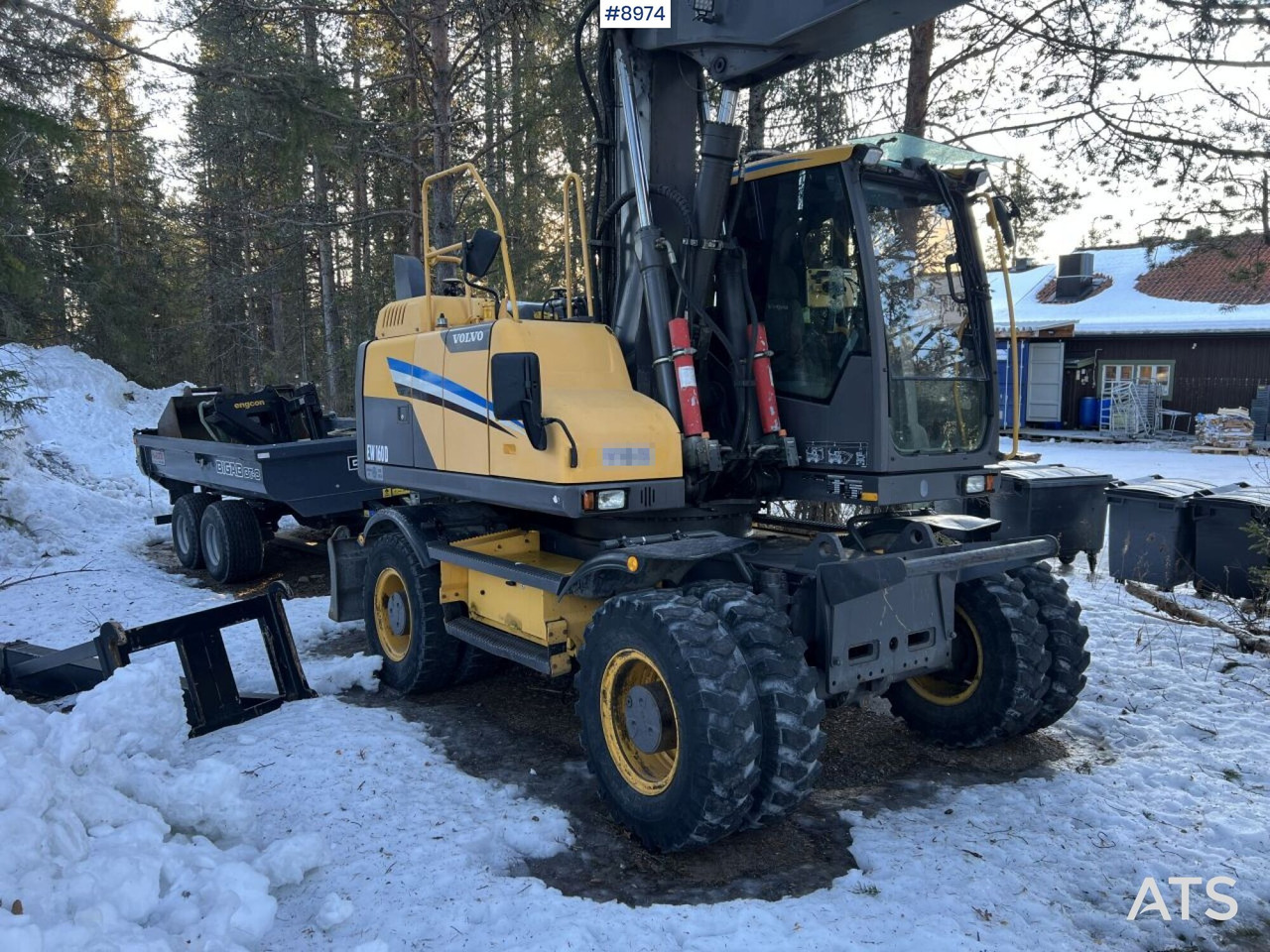 Grävmaskin på däck Volvo EW 160 D with Digging System, Tipper and Attachments: bild 10