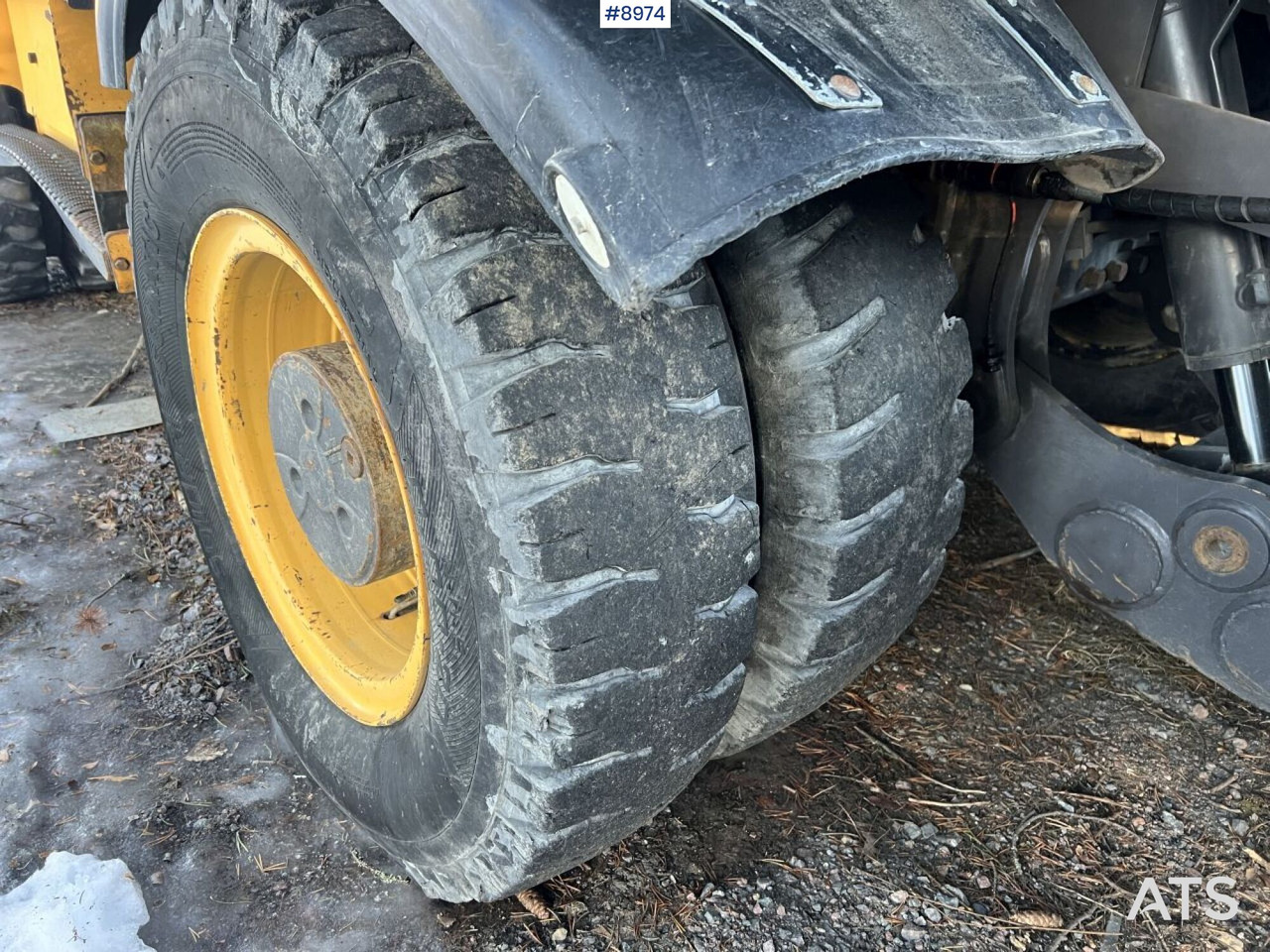 Grävmaskin på däck Volvo EW 160 D with Digging System, Tipper and Attachments: bild 18