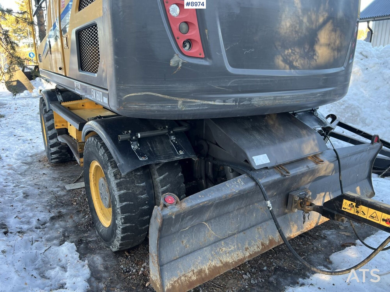 Grävmaskin på däck Volvo EW 160 D with Digging System, Tipper and Attachments: bild 17