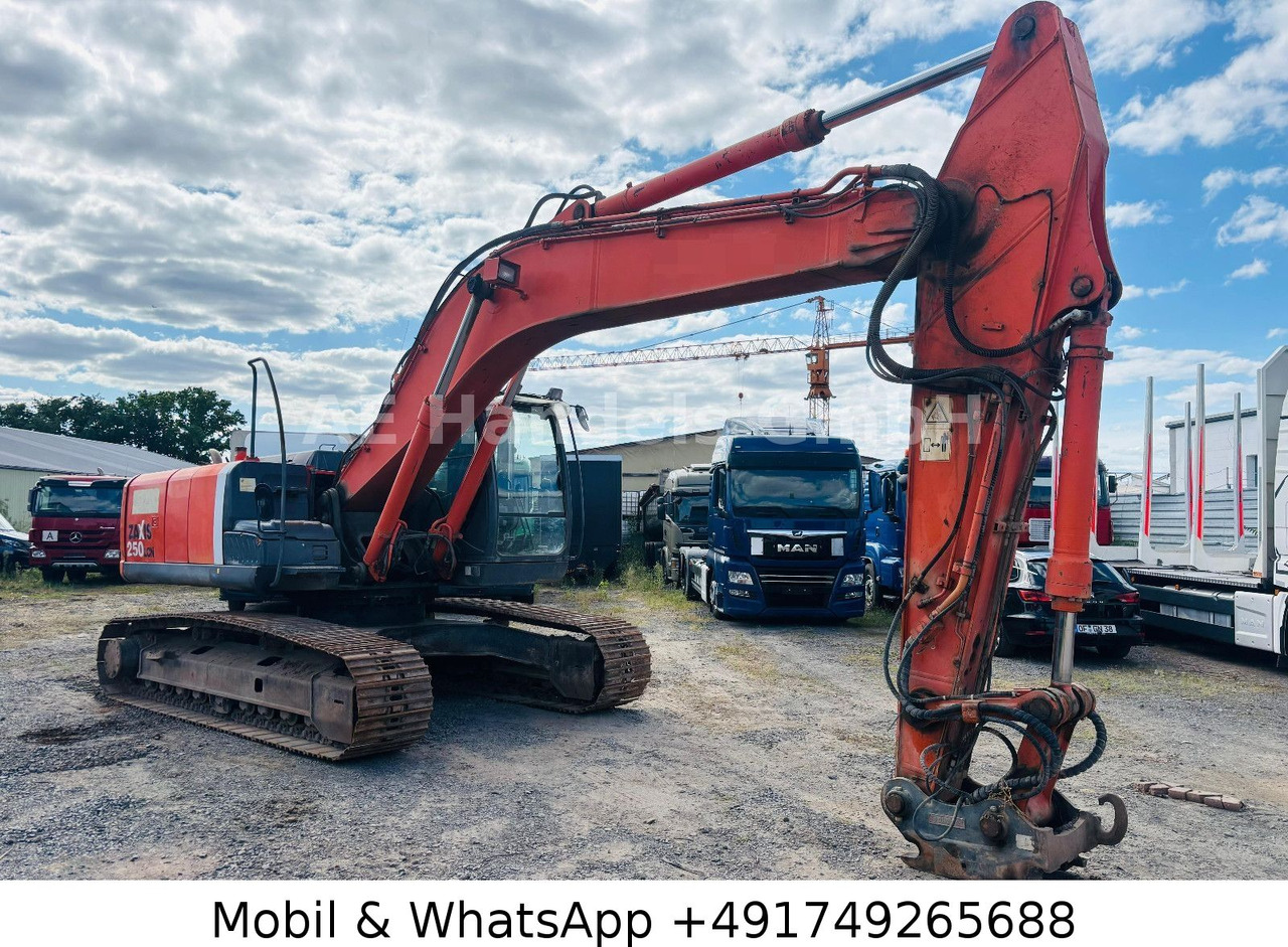 Hitachi ZX250LCN-3 *16.800 STD/Monoausleger/OilQuick - Bandgrävare: bild 1 Hitachi ZX250LCN-3 *16.800 STD/Monoausleger/OilQuick - Bandgrävare: bild 1