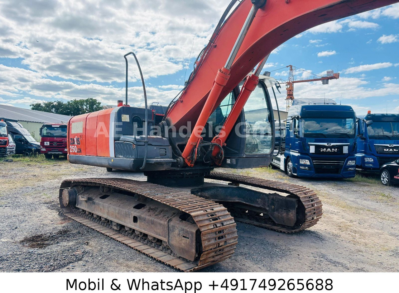 Hitachi ZX250LCN-3 *16.800 STD/Monoausleger/OilQuick - Bandgrävare: bild 2 Hitachi ZX250LCN-3 *16.800 STD/Monoausleger/OilQuick - Bandgrävare: bild 2