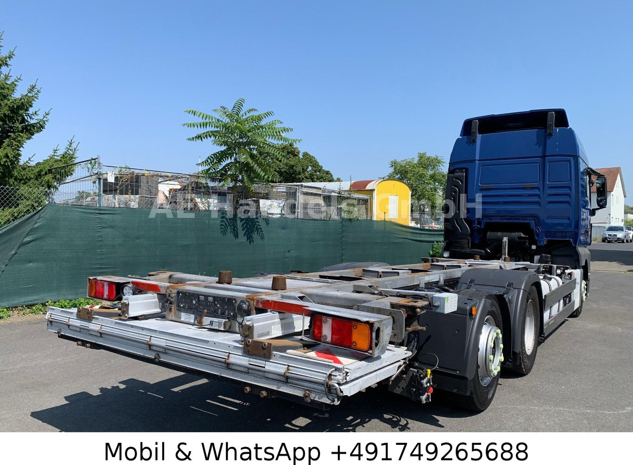 MAN TGX 26.440 XLX LL 6x2 *Retarder/LDW/LBW/3.Lenk - Containerbil/ Växelflak lastbil: bild 5 MAN TGX 26.440 XLX LL 6x2 *Retarder/LDW/LBW/3.Lenk - Containerbil/ Växelflak lastbil: bild 5