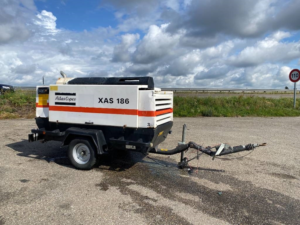 Atlas Copco XAS186DD Euro/Box Certificat CE endommagé - Luftkompressor: bild 3 Atlas Copco XAS186DD Euro/Box Certificat CE endommagé - Luftkompressor: bild 3