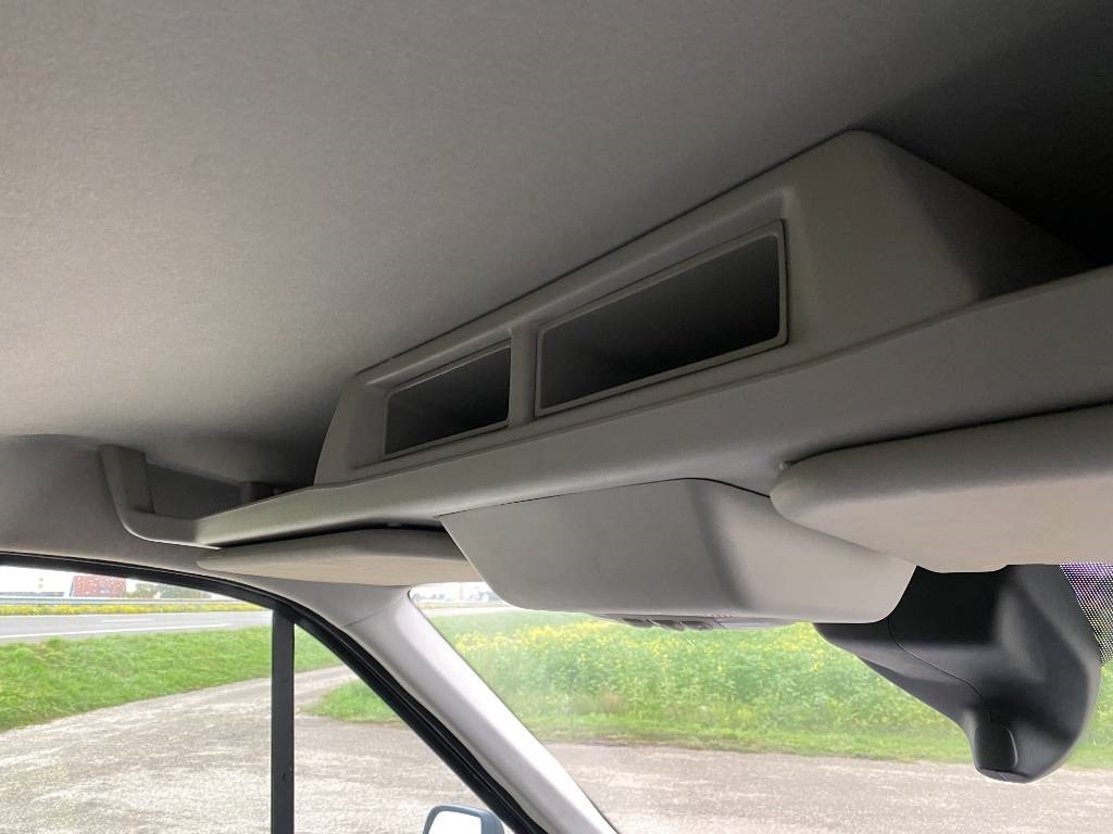 Volymskåp Ford TRANSIT L2H2 2.0 TDCI EcoBlue 130 A Réparer: bild 45