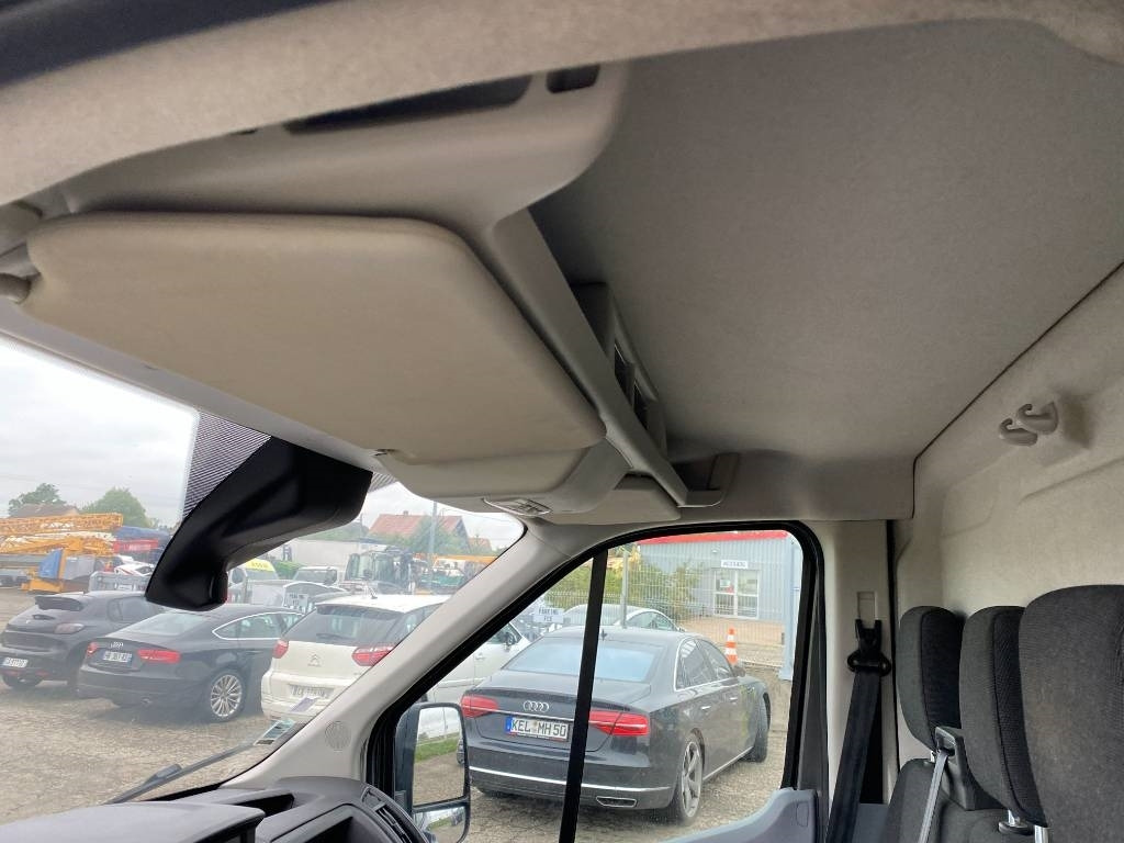 Volymskåp Ford TRANSIT L2H2 2.0 TDCI EcoBlue 130 A Réparer: bild 17