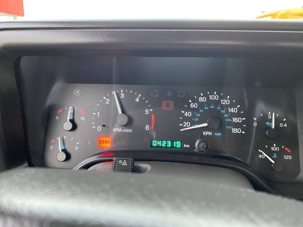 SUV Jeep WRANGLER 2.5i 118 Véhicule d'Origine Française: bild 7