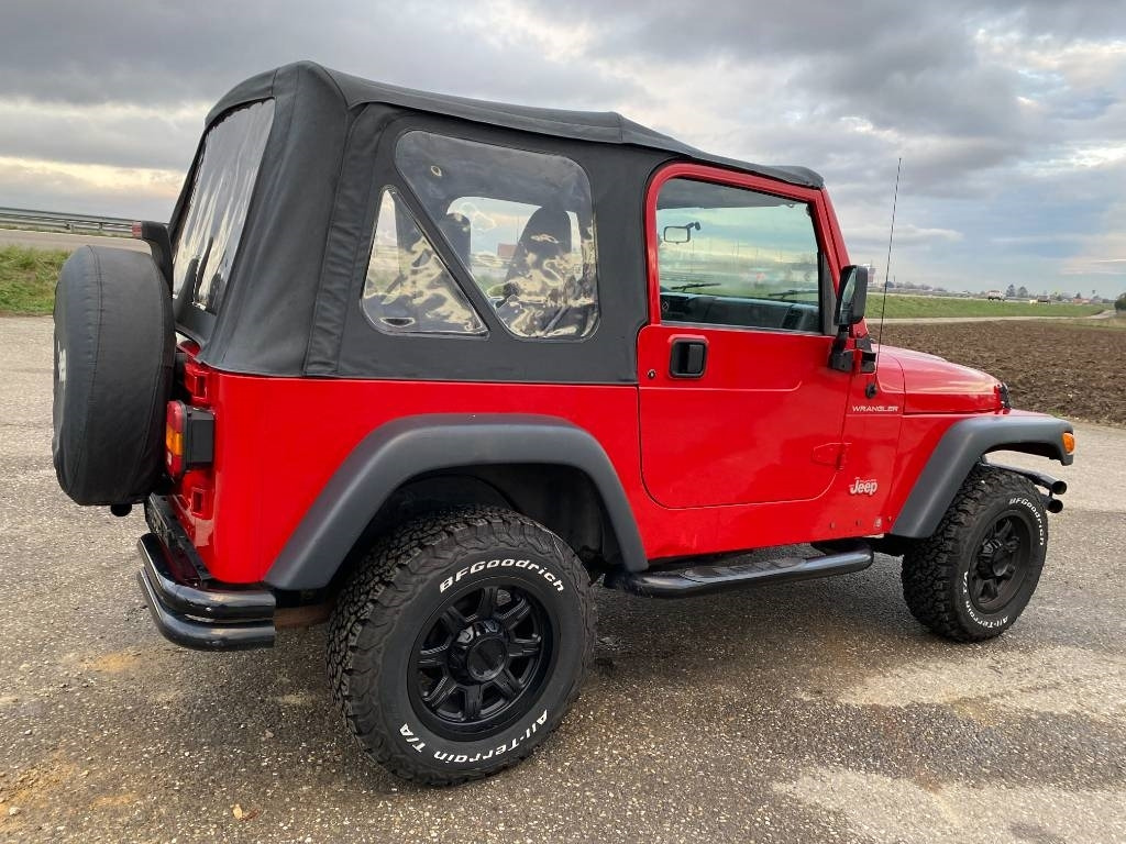 Jeep WRANGLER 2.5i 118 Véhicule d'Origine Française - SUV: bild 4 Jeep WRANGLER 2.5i 118 Véhicule d'Origine Française - SUV: bild 4