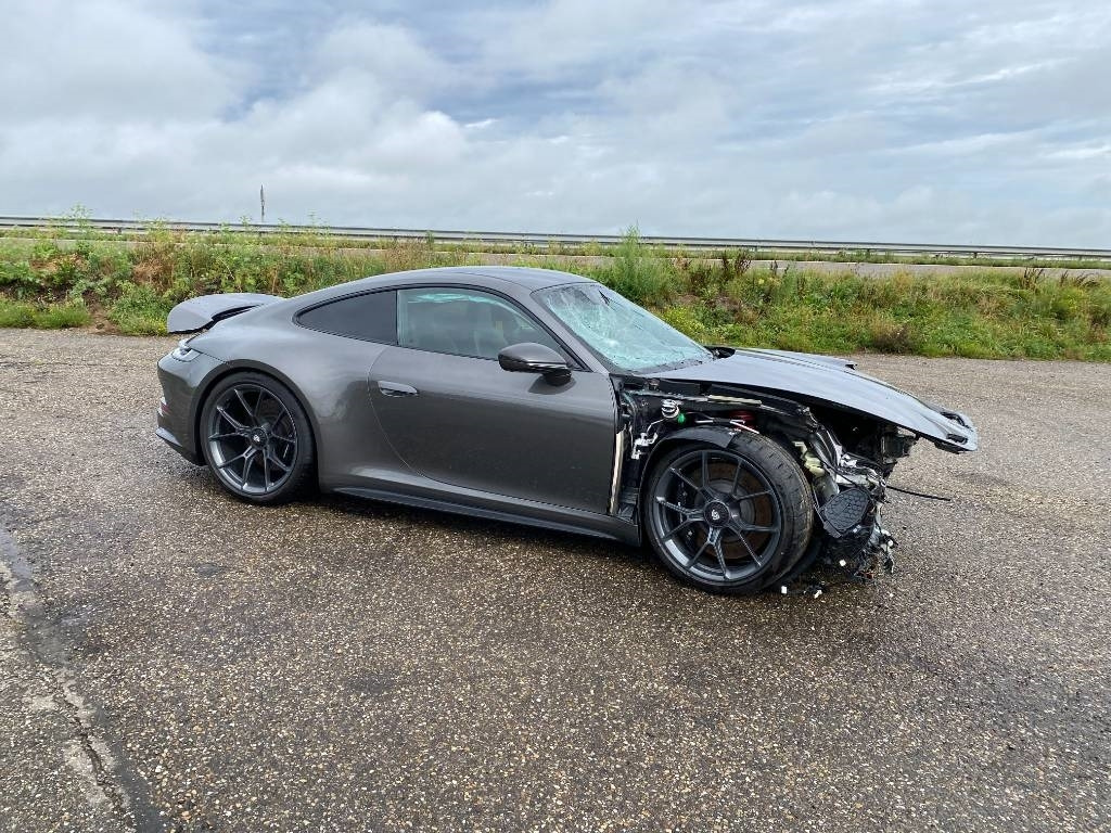 Porsche 911/ 992 - 4.0i GT3 Pack Touring 1er Main - Personbil: bild 3 Porsche 911/ 992 - 4.0i GT3 Pack Touring 1er Main - Personbil: bild 3