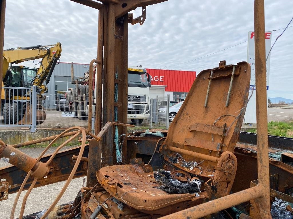 Hjullastare Yanmar V 100 / Certificat CE endommagée: bild 21