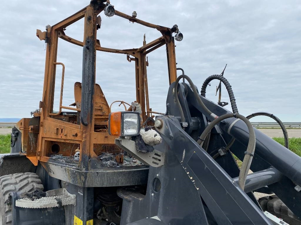 Hjullastare Yanmar V 100 / Certificat CE endommagée: bild 44