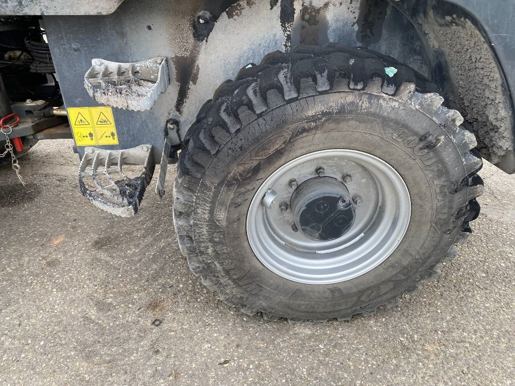 Hjullastare Yanmar V 100 / Certificat CE endommagée: bild 24