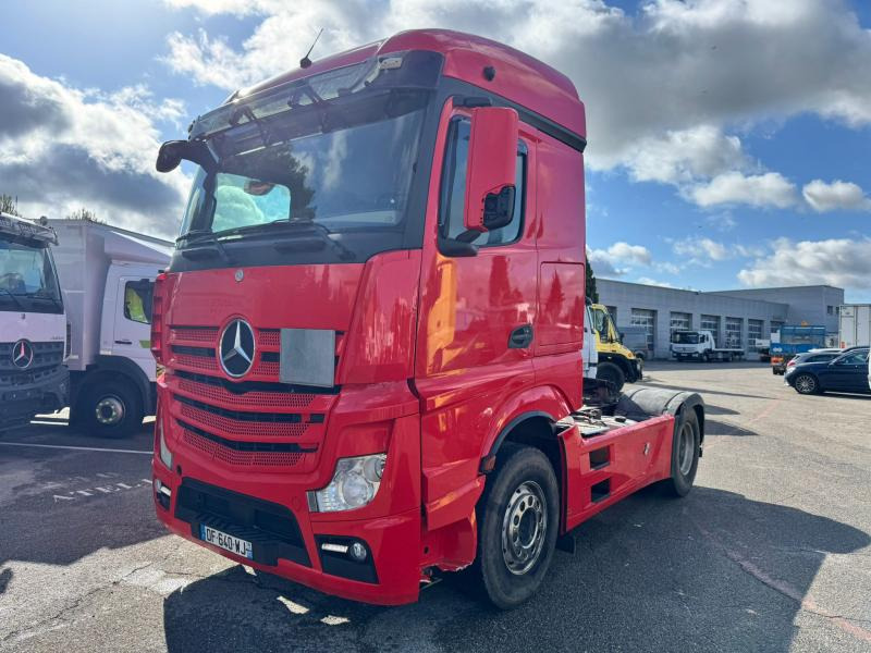 Mercedes Actros 1846 - Dragbil: bild 1 Mercedes Actros 1846 - Dragbil: bild 1