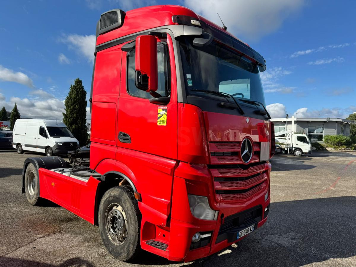 Mercedes Actros 1846 - Dragbil: bild 3 Mercedes Actros 1846 - Dragbil: bild 3