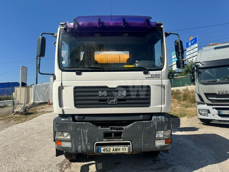 MAN TGA 26.350 - Betongbil: bild 2 MAN TGA 26.350 - Betongbil: bild 2