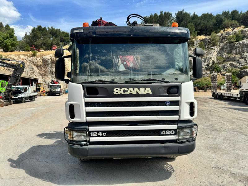 Scania C 124 420 - Lastväxlare lastbil: bild 2 Scania C 124 420 - Lastväxlare lastbil: bild 2