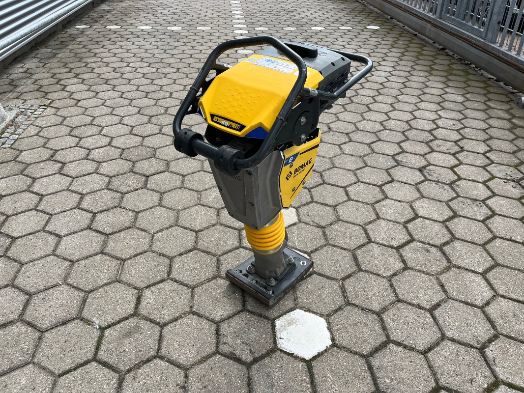 Bomag BT60E - Byggmaskiner: bild 1 Bomag BT60E - Byggmaskiner: bild 1