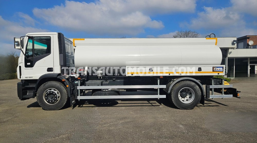 Iveco Eurocargo ML180E28 5.9L TURBO DIESEL 4x2 water tank 10.000L - EXPORT OUT EU - Tankbil: bild 5 Iveco Eurocargo ML180E28 5.9L TURBO DIESEL 4x2 water tank 10.000L - EXPORT OUT EU - Tankbil: bild 5