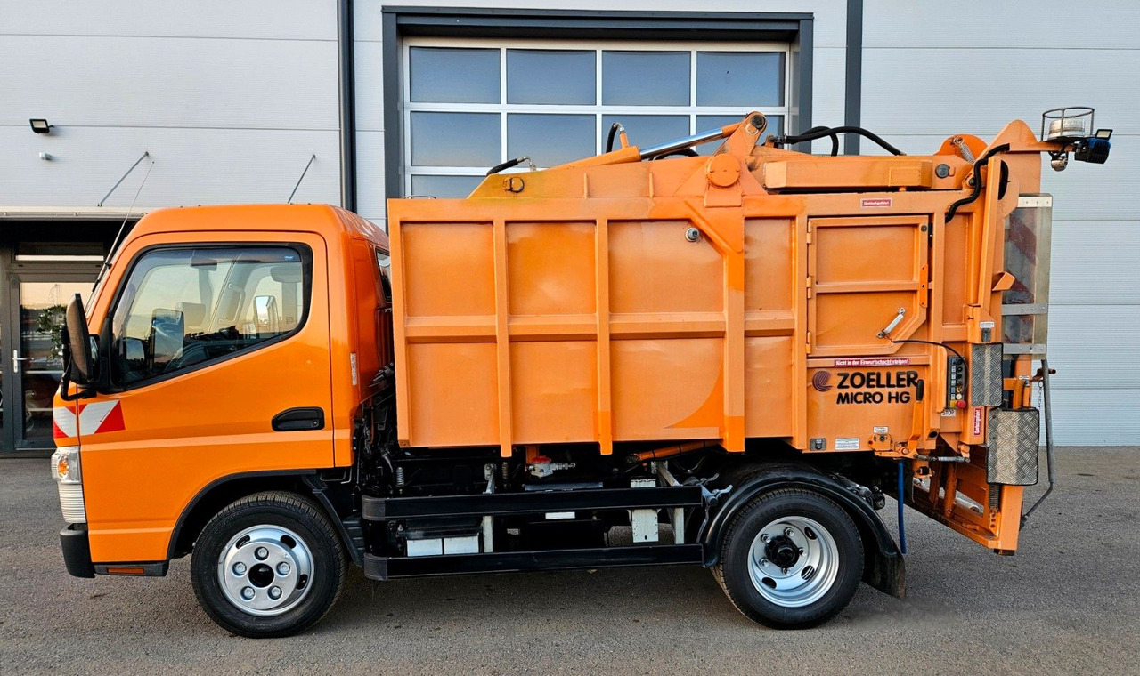 Mitsubishi Fuso Canter 6S15 Zoeller Micro Müllpresse - Sopbil: bild 2 Mitsubishi Fuso Canter 6S15 Zoeller Micro Müllpresse - Sopbil: bild 2