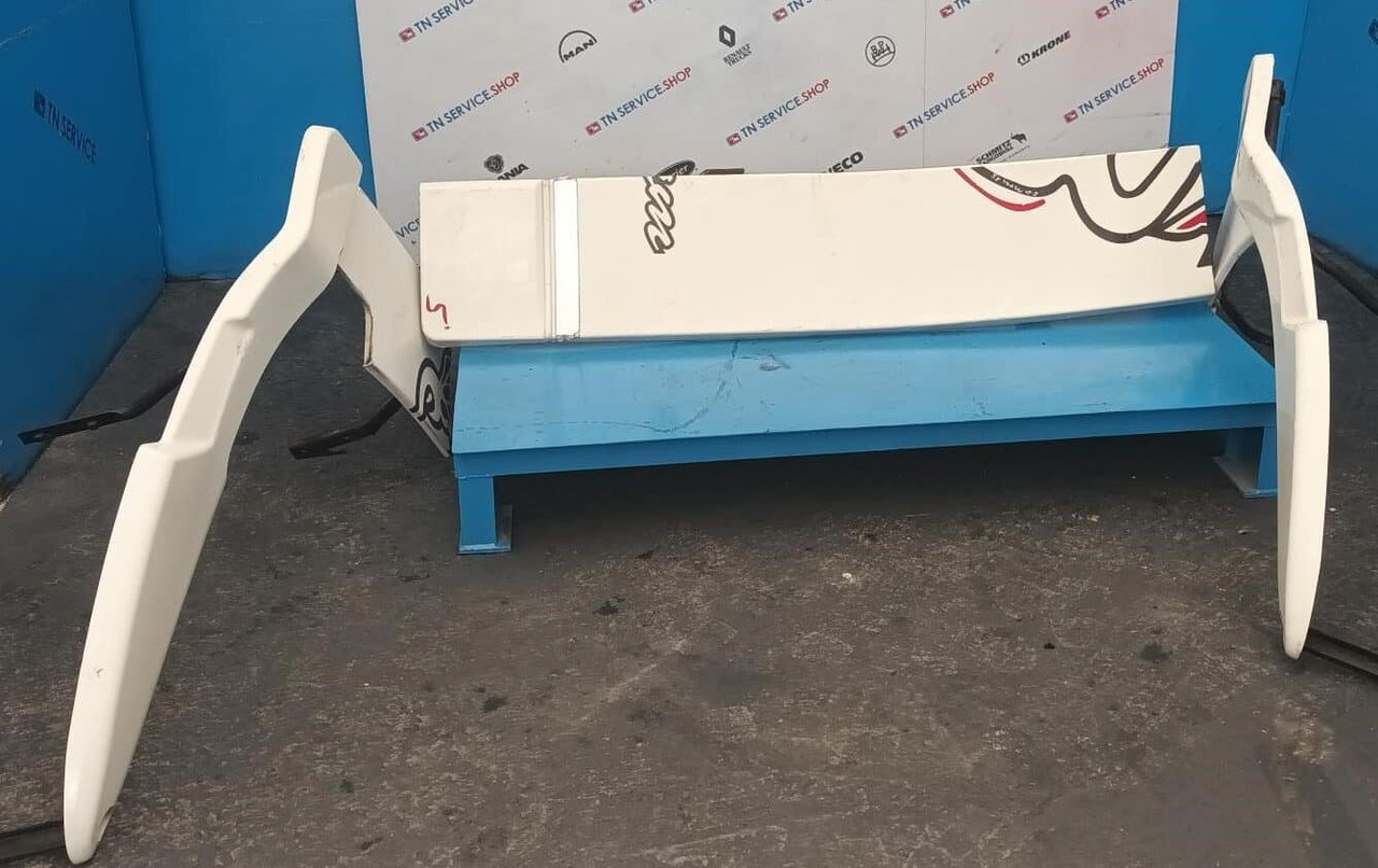Spoiler Volvo E5 - Aerodynamik/ Spoiler: bild 1 Spoiler Volvo E5 - Aerodynamik/ Spoiler: bild 1
