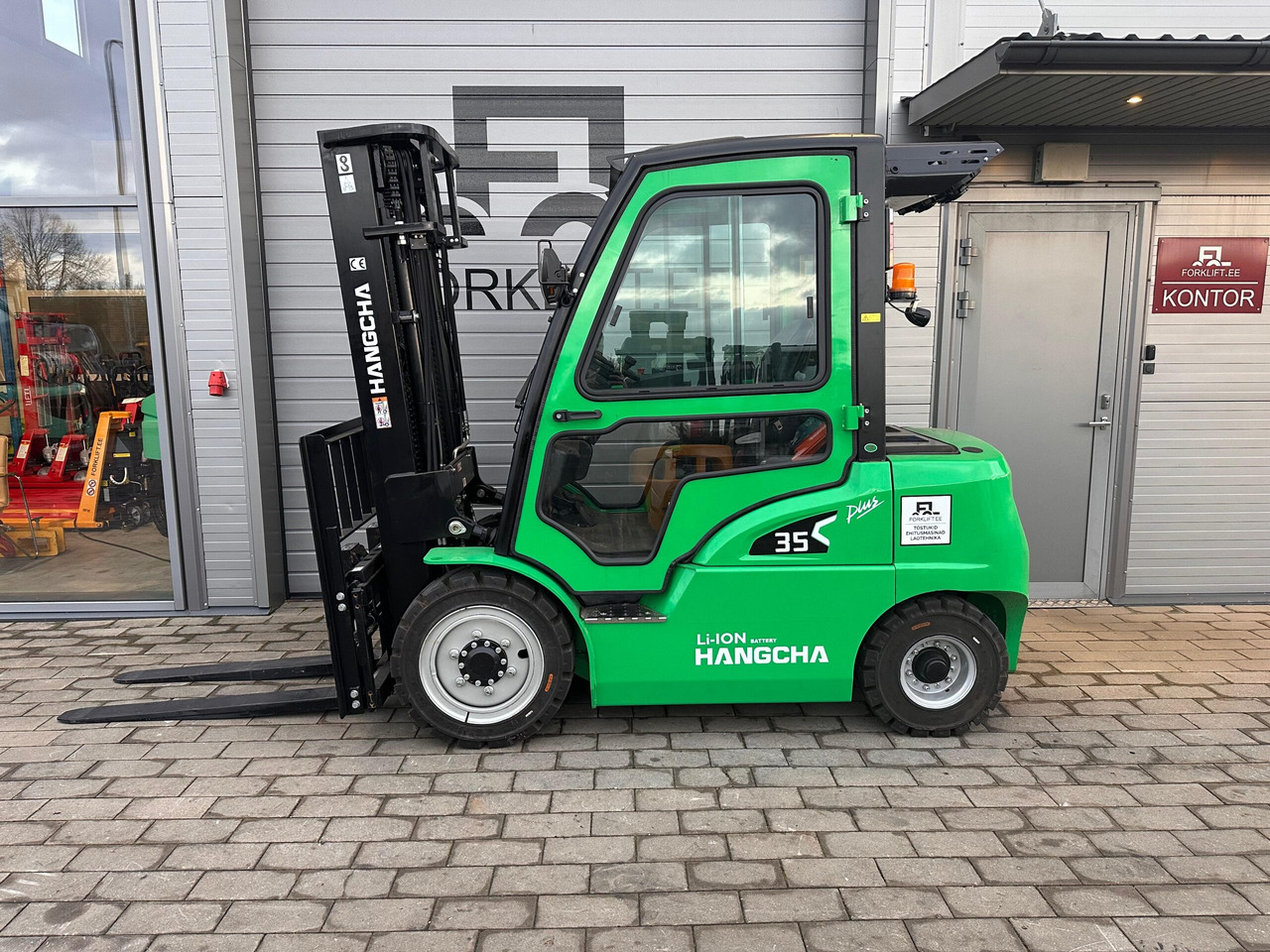 HC XH CPD35-XY2G-SI24 (309V Li-ion aku) - Eltruck: bild 2 HC XH CPD35-XY2G-SI24 (309V Li-ion aku) - Eltruck: bild 2