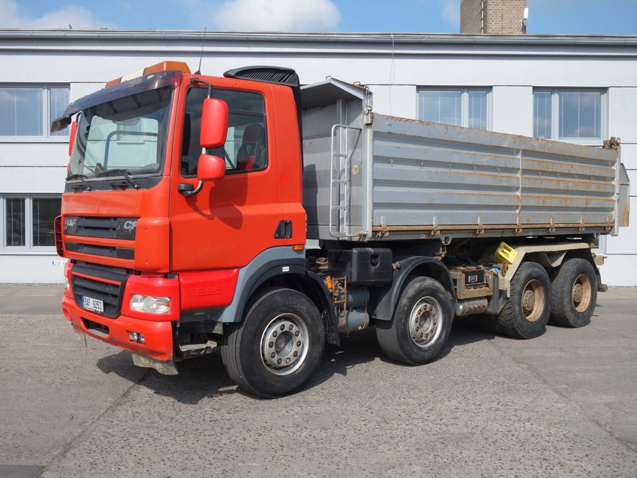 DAF CF85.410 8x4 mit Meiller - Tippbil lastbil: bild 2 DAF CF85.410 8x4 mit Meiller - Tippbil lastbil: bild 2