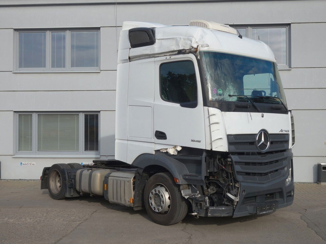 Mercedes-Benz Actros 1845 LD BIG Space MirrorCam - Dragbil: bild 2 Mercedes-Benz Actros 1845 LD BIG Space MirrorCam - Dragbil: bild 2
