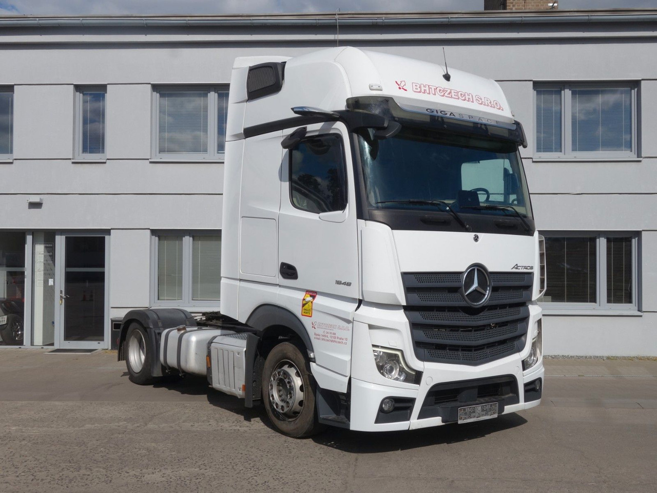 Mercedes-Benz Actros 1848 LSNRL Giga Space, Xenon, Cam - Dragbil: bild 2 Mercedes-Benz Actros 1848 LSNRL Giga Space, Xenon, Cam - Dragbil: bild 2