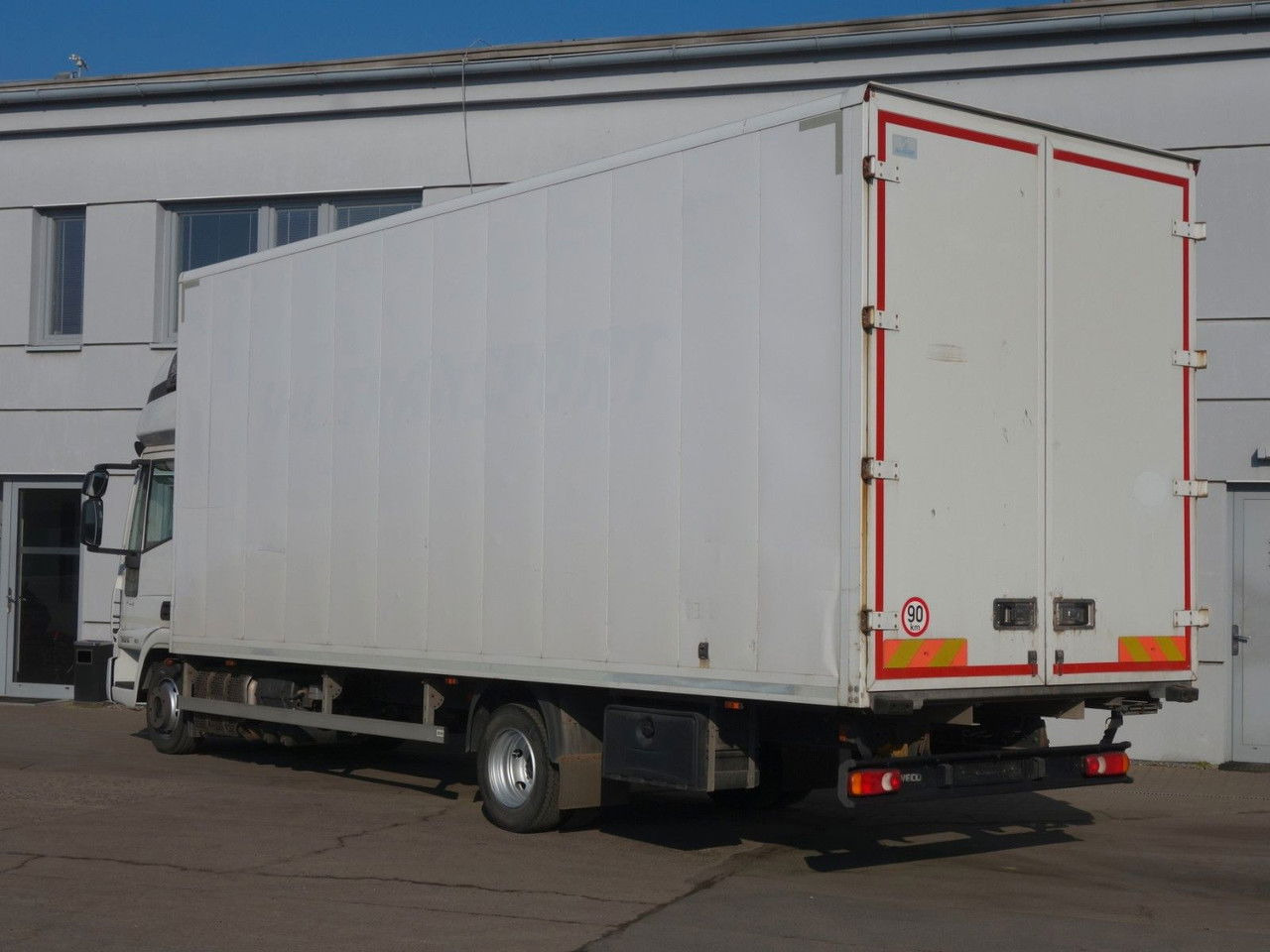 Iveco EuroCargo 75 75E19, 18 Palleten - Lastbil med skåp: bild 4 Iveco EuroCargo 75 75E19, 18 Palleten - Lastbil med skåp: bild 4