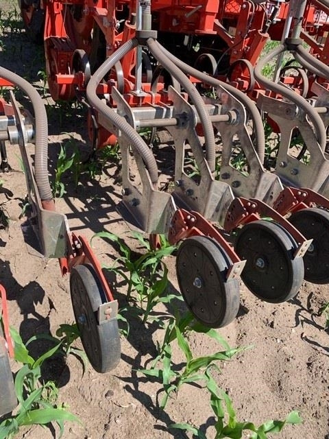 Gaspardo ***CropSeed*** Frøudstyr til radrenser - Utrustning för processering av skörd: bild 2 Gaspardo ***CropSeed*** Frøudstyr til radrenser - Utrustning för processering av skörd: bild 2