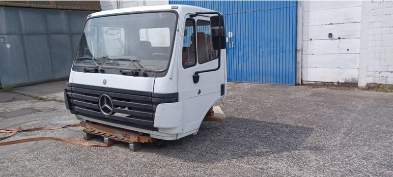Mercedes-Benz SK KABINE KORT - Hytt och interiör för Lastbil: bild 3 Mercedes-Benz SK KABINE KORT - Hytt och interiör för Lastbil: bild 3